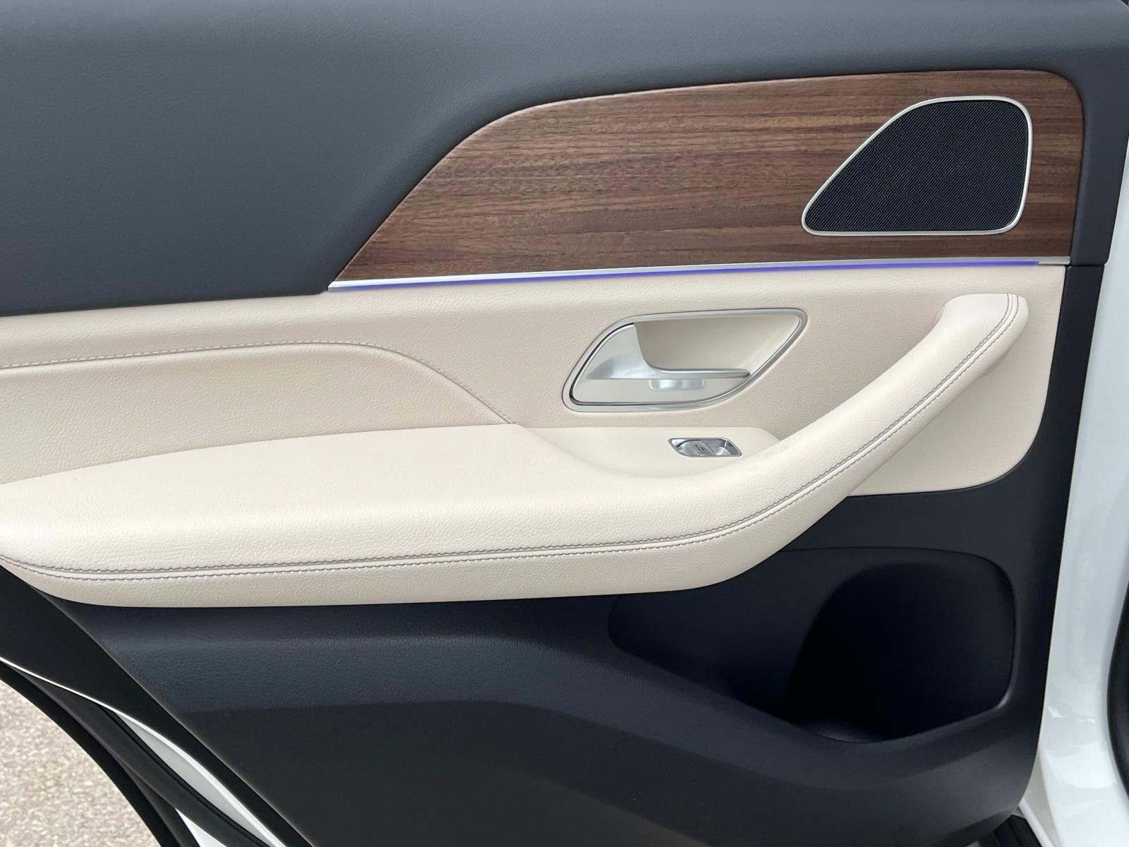 Certified 2025 Mercedes-Benz GLE 350 4MATIC image 15