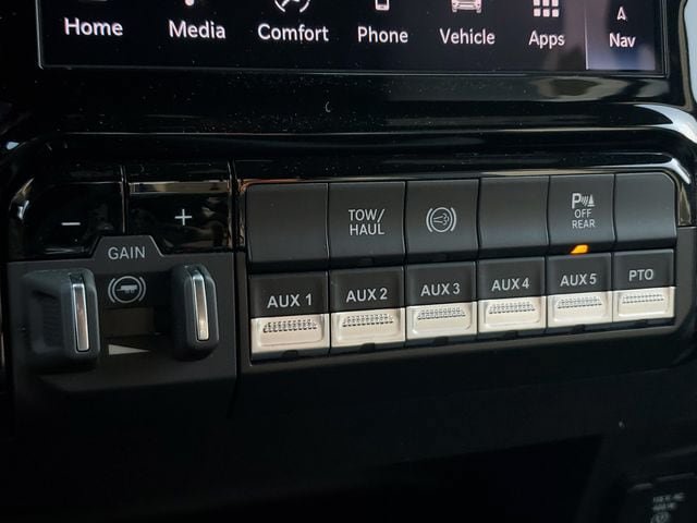 New 2026 RAM 5500 Tradesman AWD/4WD image 28