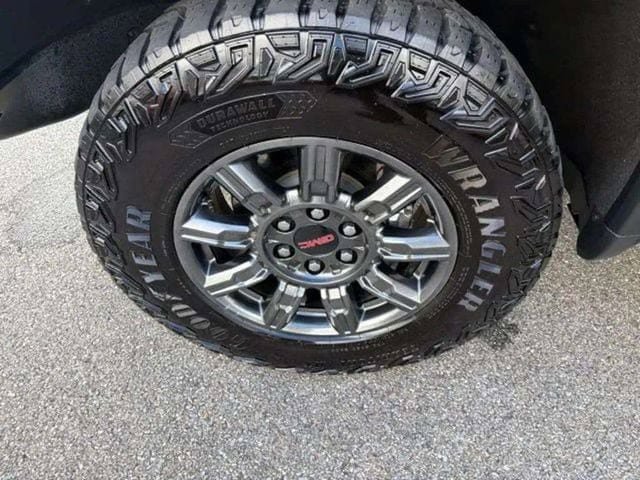 Used 2026 GMC Sierra 1500 AT4X AWD/4WD image 45