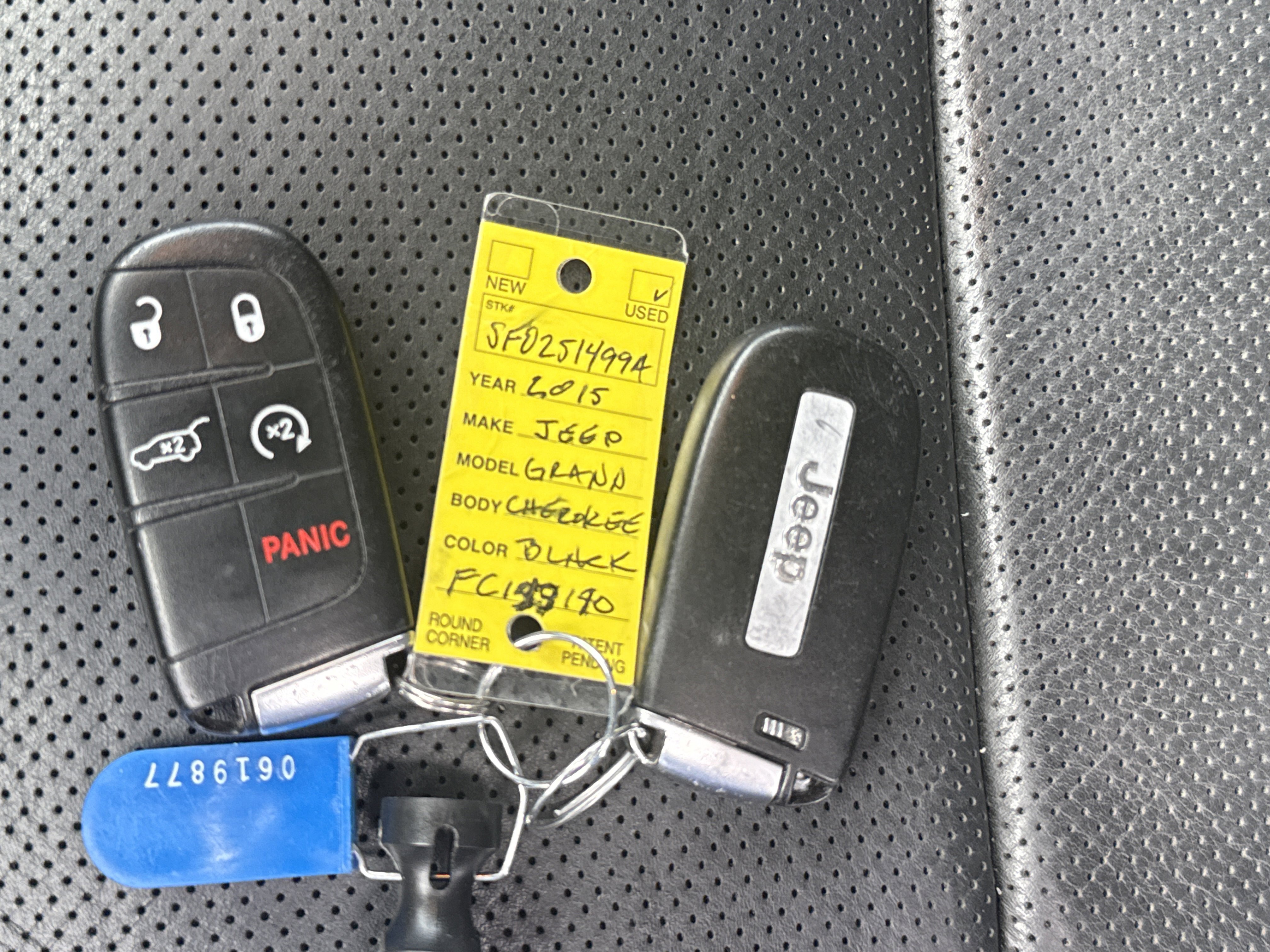 Used 2015 Jeep Grand Cherokee Summit AWD/4WD image 31