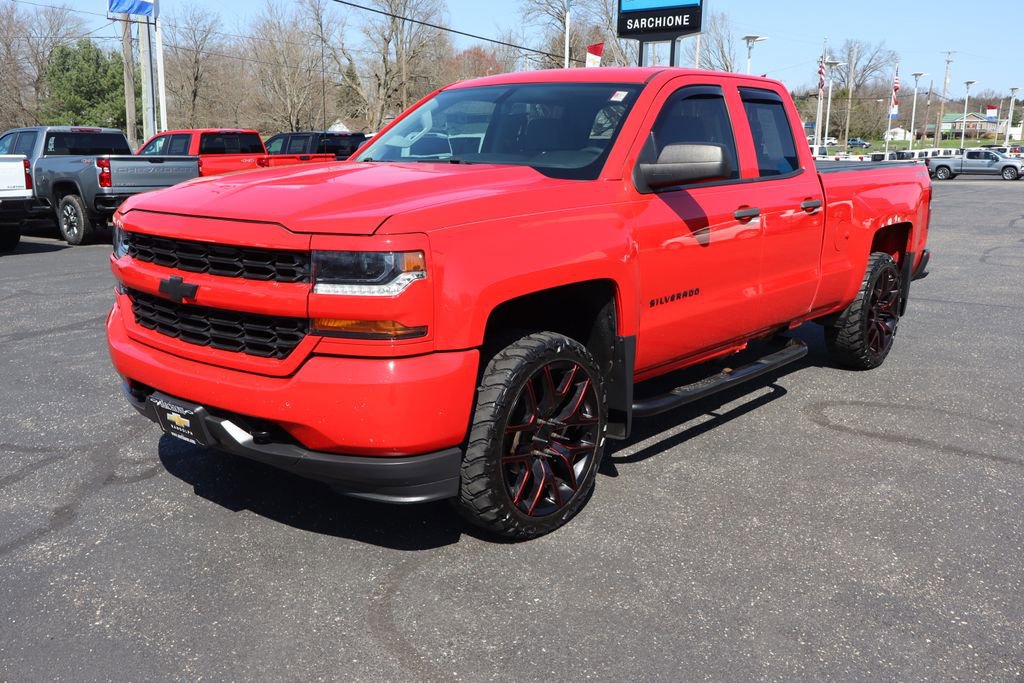 Used 2017 Chevrolet Silverado 1500 Custom w/ Custom Convenience Package image 15