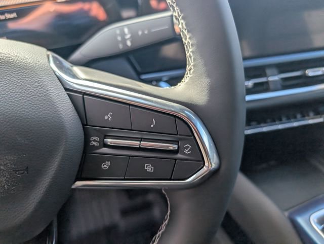 New 2026 Chevrolet Equinox EV LT image 17