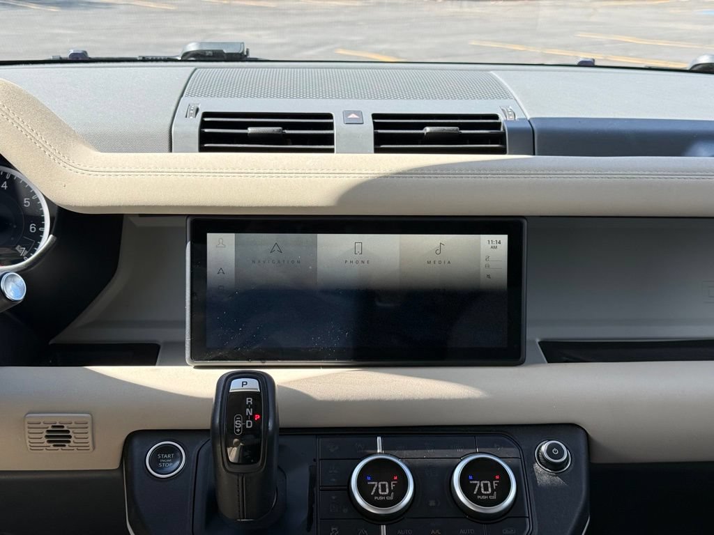 Used 2023 Land Rover Defender 110 SE AWD/4WD image 14