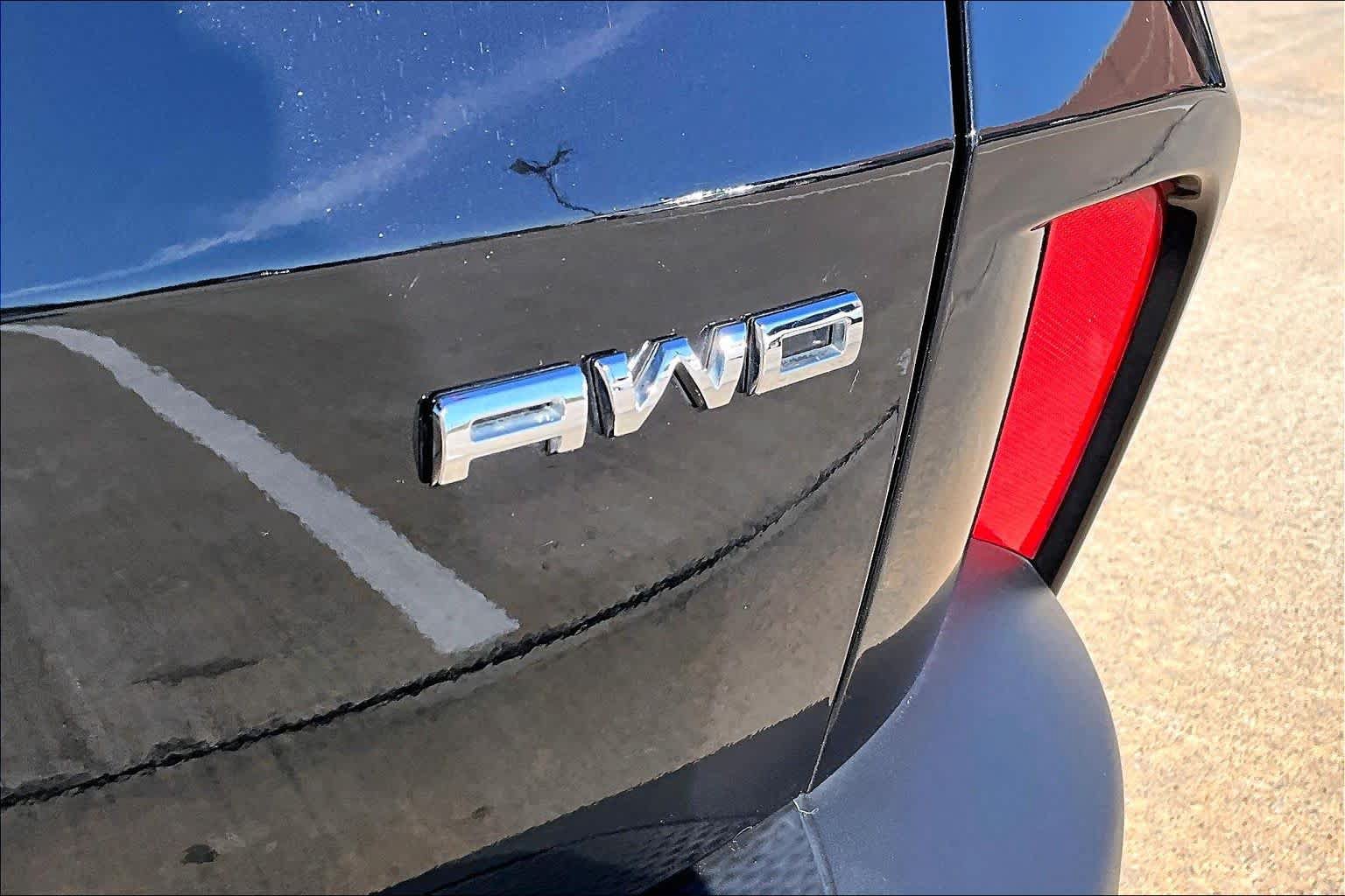 Used 2025 Ford Escape Active AWD/4WD image 18