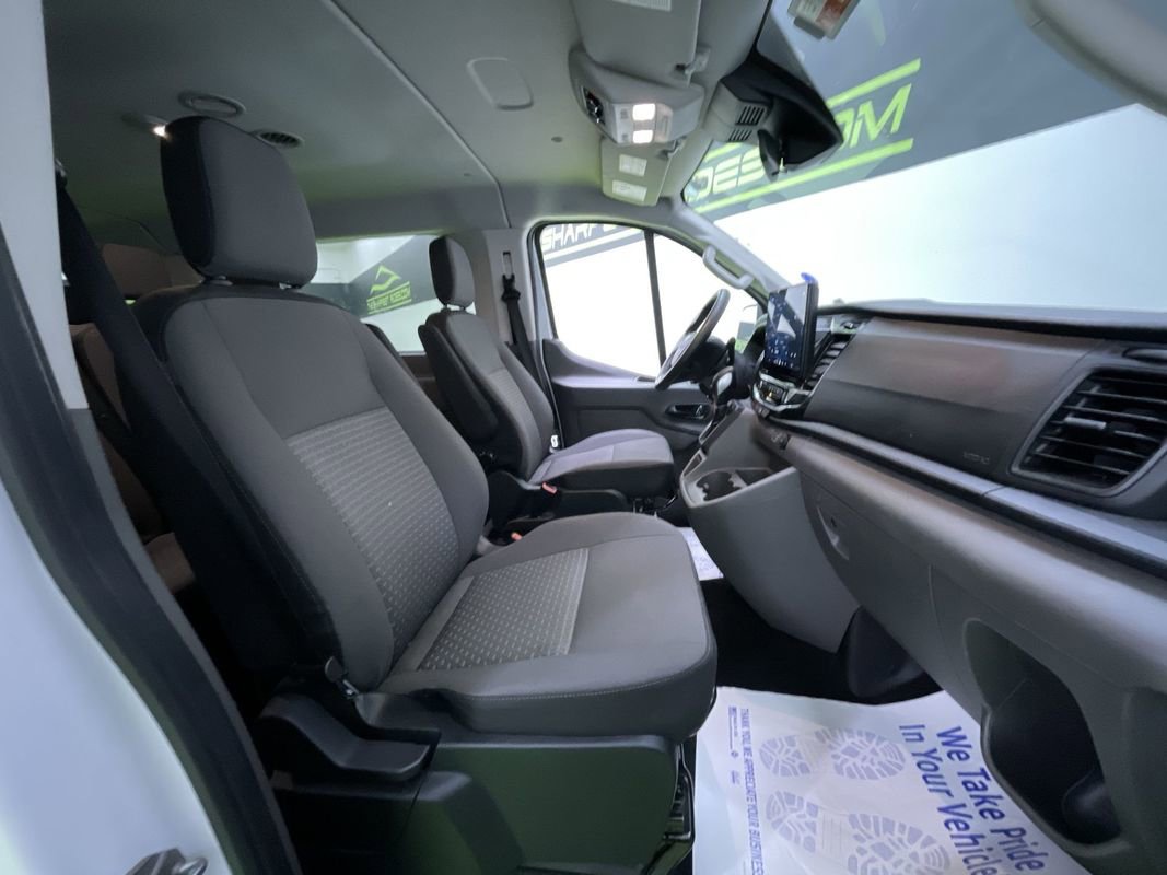 Used 2023 Ford Transit 350 XLT image 29