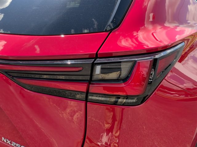 Used 2024 Lexus NX 250 FWD image 12