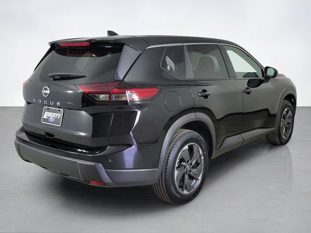 Used 2026 Nissan Rogue SV FWD image 3
