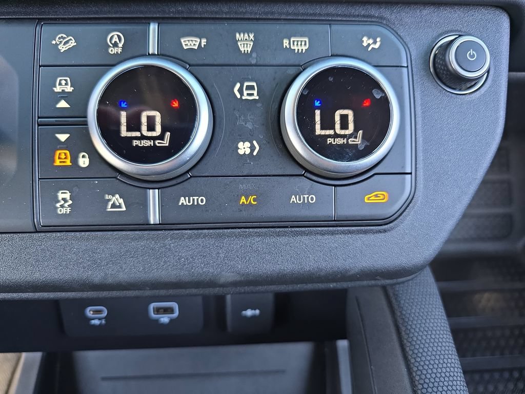 Certified 2023 Land Rover Defender 90 Carpathian Edition AWD/4WD image 23