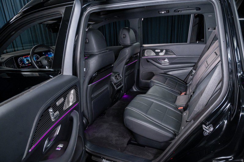 Certified 2024 Mercedes-Benz GLS 580 580 4MATIC® SUV image 26