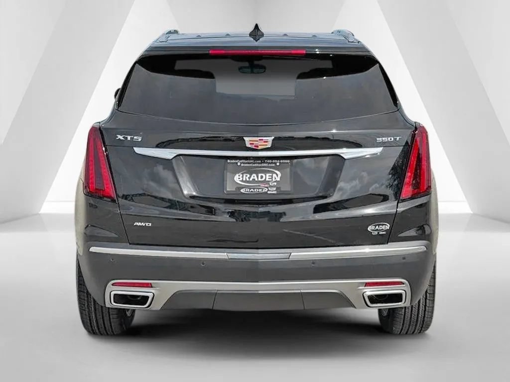 New 2026 Cadillac XT5 Premium Luxury w/ LPO, Floor Liner Package AWD/4WD image 6
