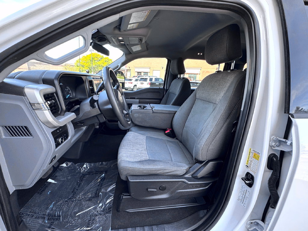 Used 2024 Ford F250 XLT w/ FX4 Off-Road Package AWD/4WD image 18
