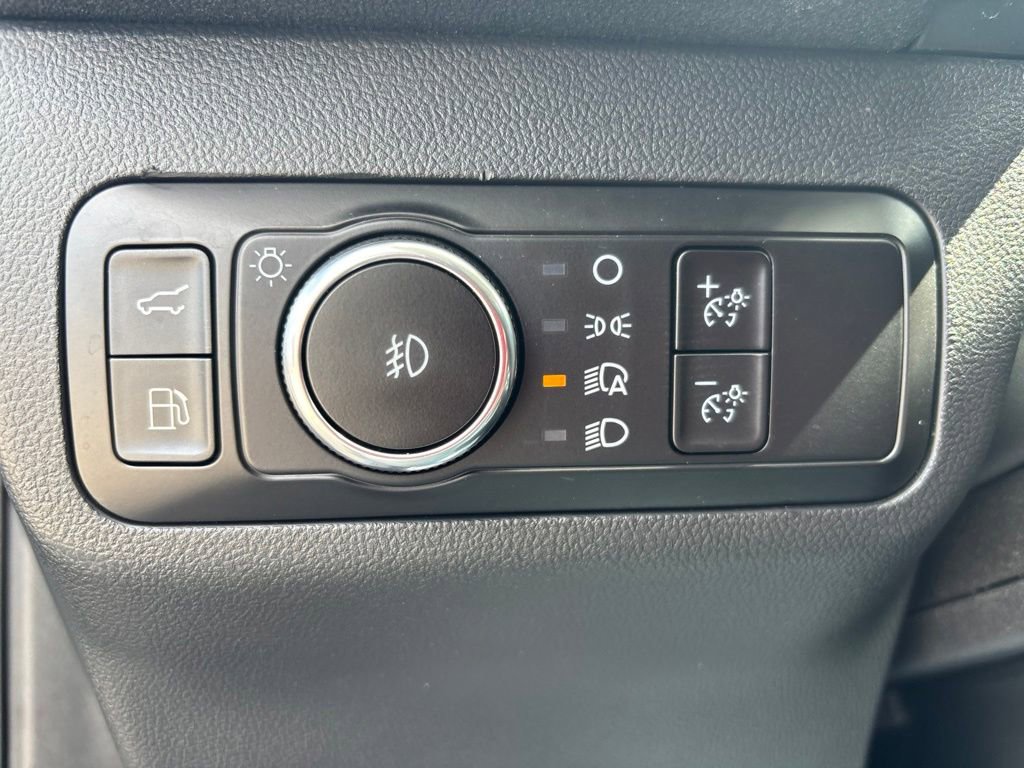 Used 2023 Ford Escape Platinum w/ Premium Technology Package AWD/4WD image 19
