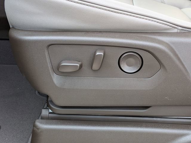 New 2026 GMC Yukon Elevation image 14