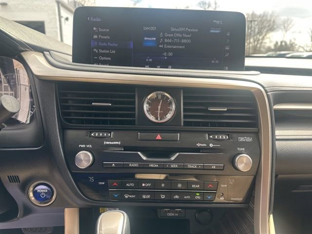 Used 2022 Lexus RX 450hL Luxury w/ Cold Area Package (CT) image 17