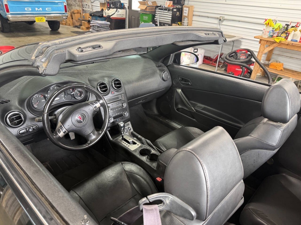 Used 2007 Pontiac G6 GT w/ Sport Package FWD image 8