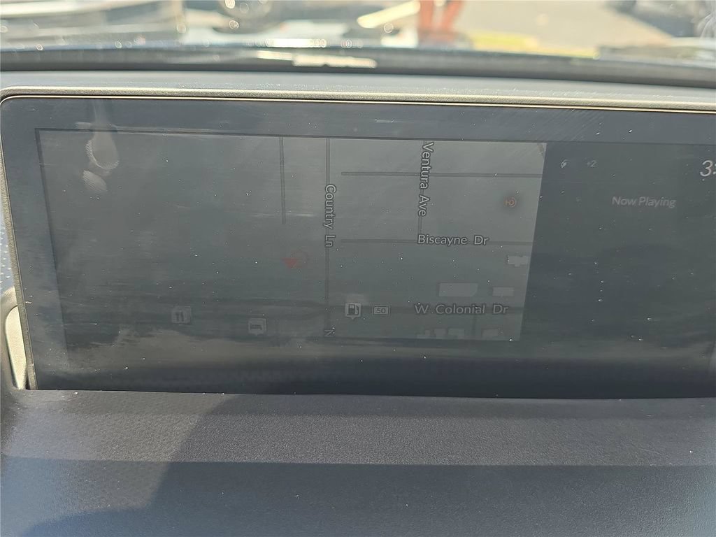 Used 2019 Acura RDX w/ Technology Package AWD/4WD image 18