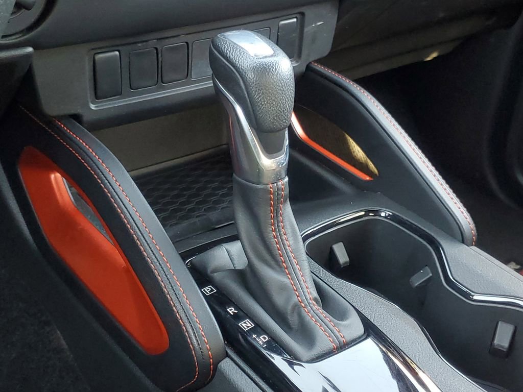 Used 2024 Nissan Frontier PRO-4X image 24