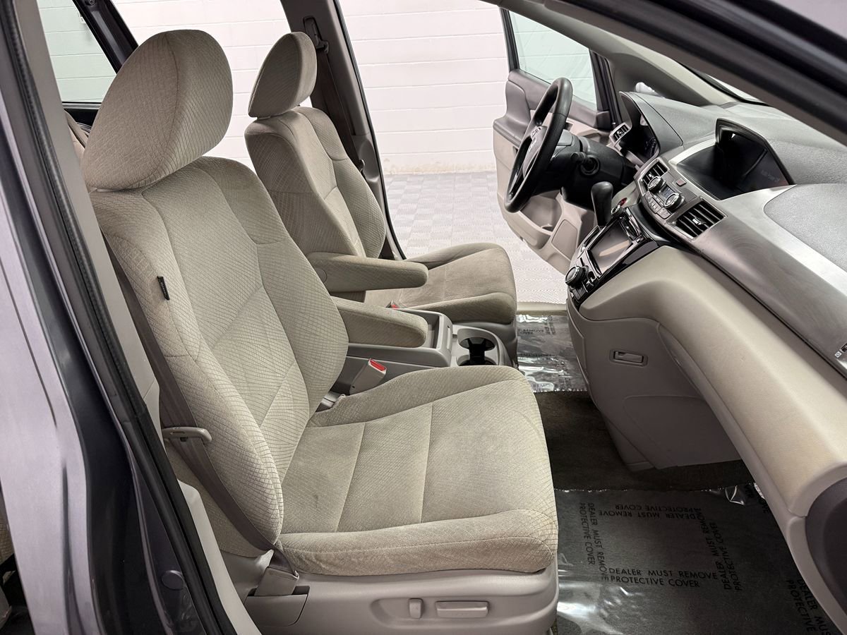 Used 2016 Honda Odyssey EX image 15
