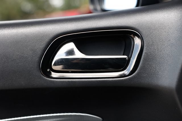 Used 2020 Dodge Durango R/T w/ Technology Group RWD image 51