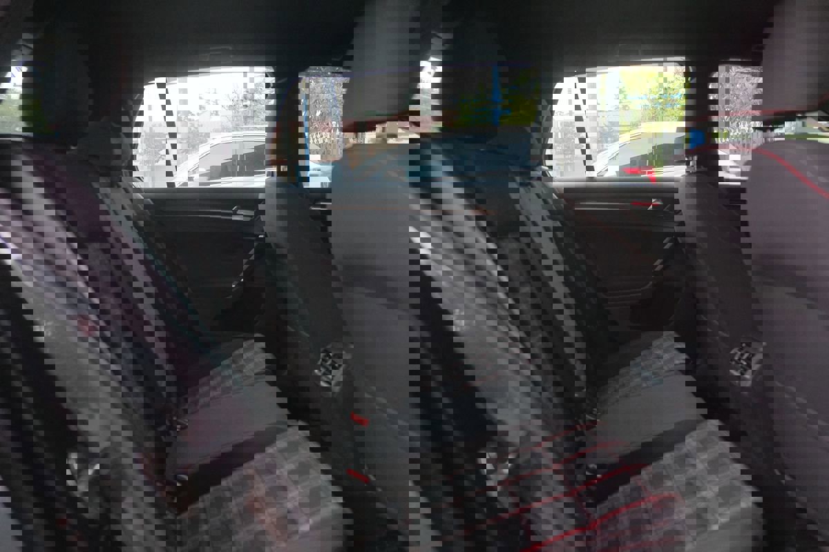 Used 2017 Volkswagen GTI Sport image 29