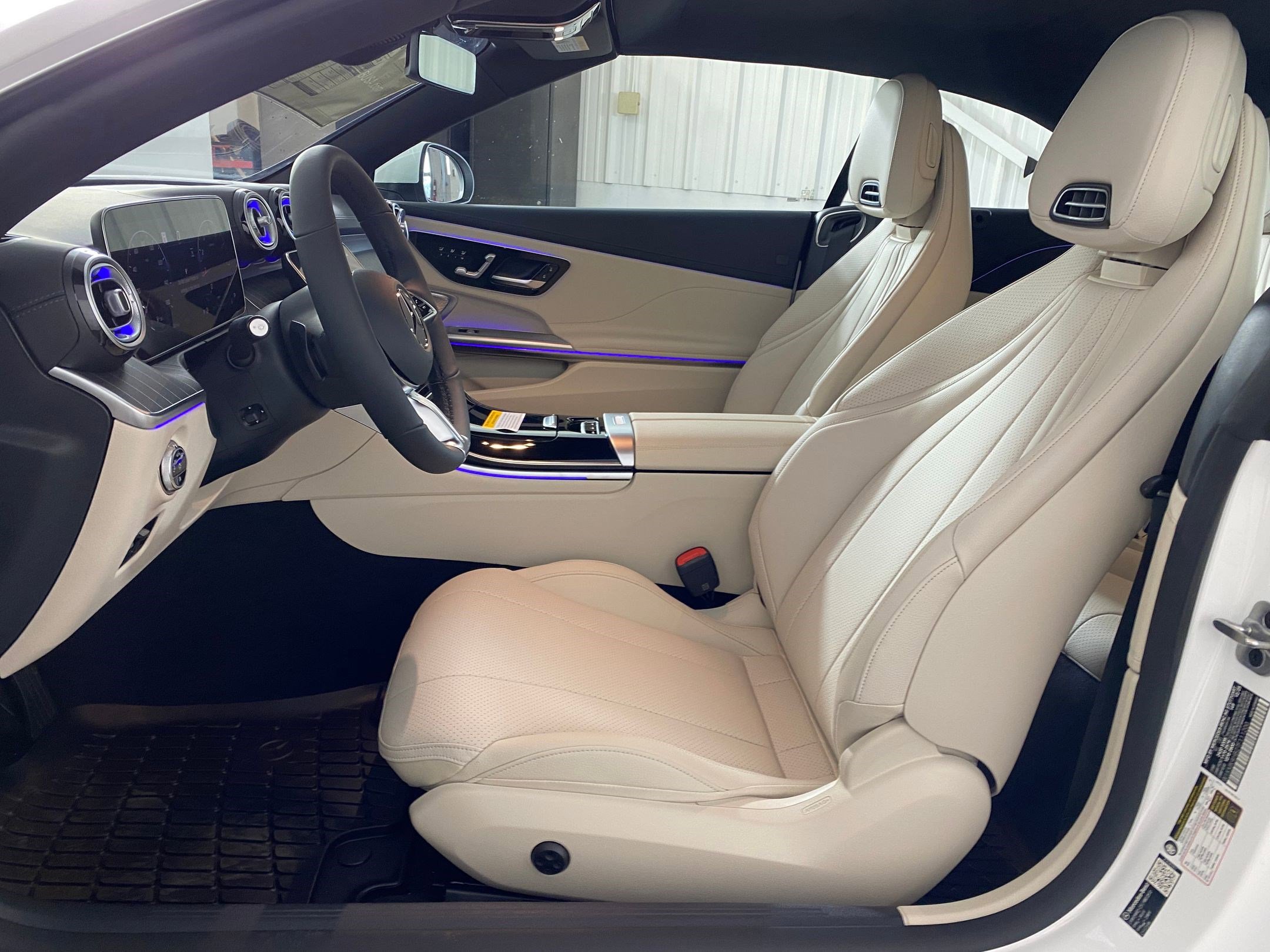 New 2026 Mercedes-Benz CLE 300 4MATIC Cabriolet image 5