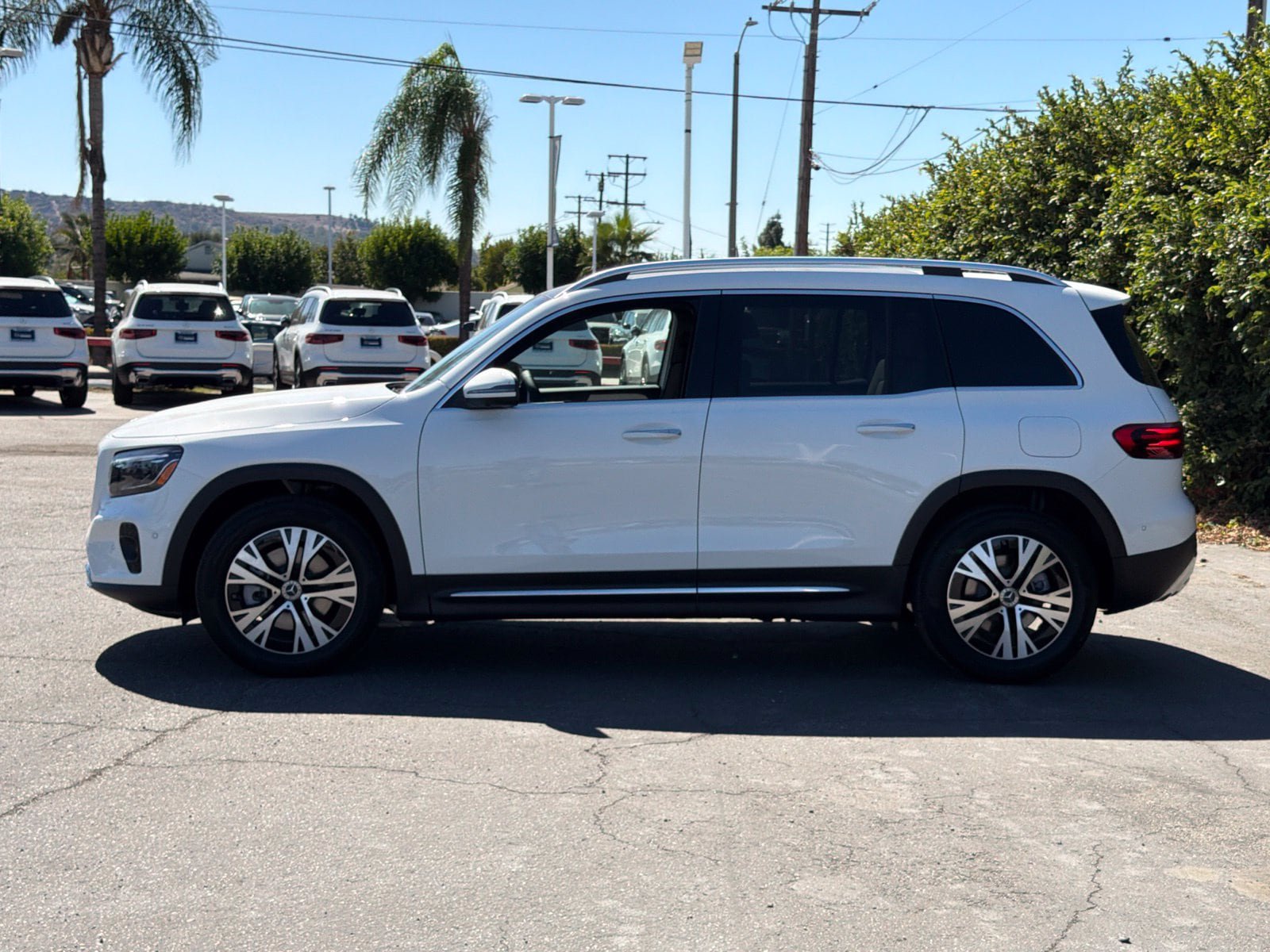 New 2026 Mercedes-Benz GLB 250 4MATIC image 6