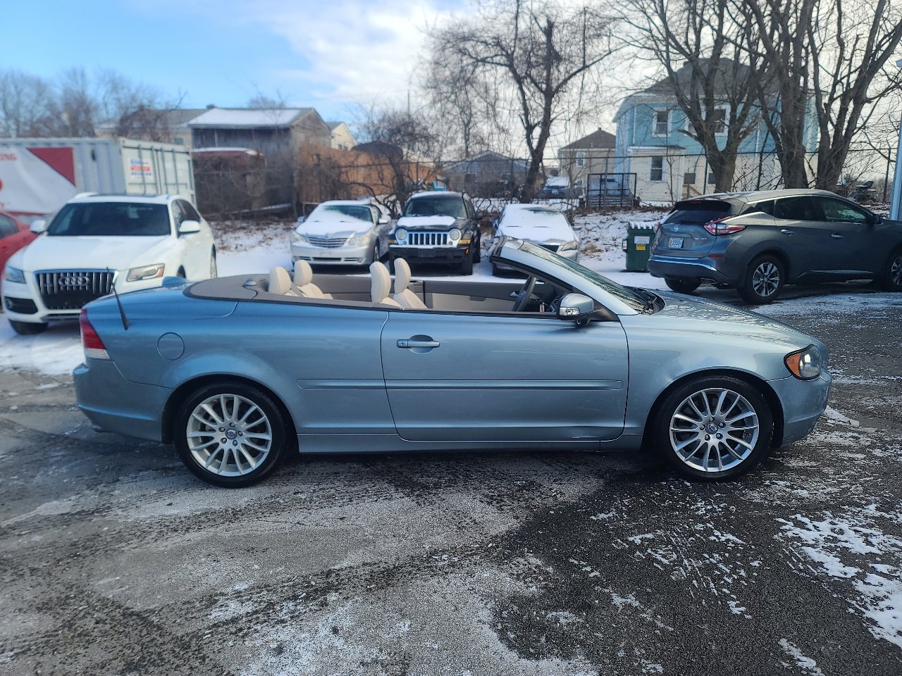 Used 2009 Volvo C70 T5 image 8