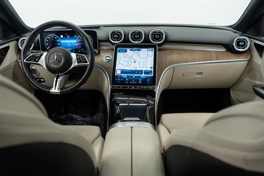 Used 2023 Mercedes-Benz C 300 C 300 4MATIC Sedan w/ Pinnacle Trim Package image 9