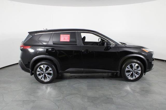 Certified 2022 Nissan Rogue SV FWD image 12