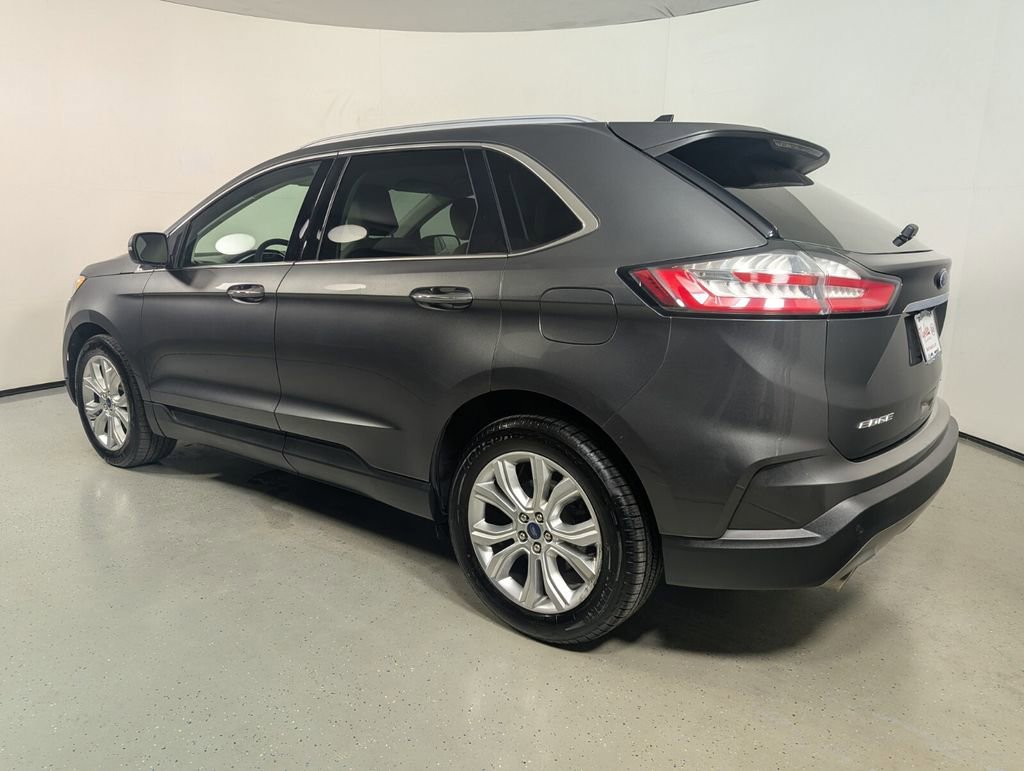 Used 2020 Ford Edge Titanium FWD image 5