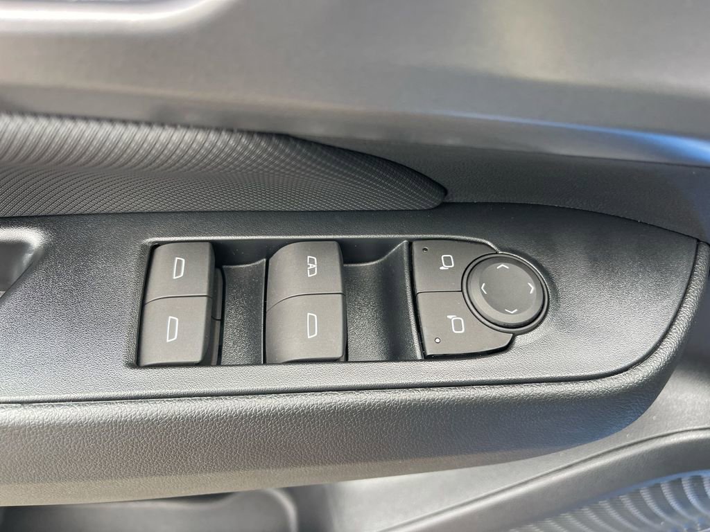 New 2025 Chevrolet Equinox EV RS w/ Active Safety Package 3 image 29