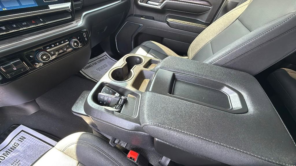 Used 2024 Chevrolet Silverado 2500 LTZ image 29