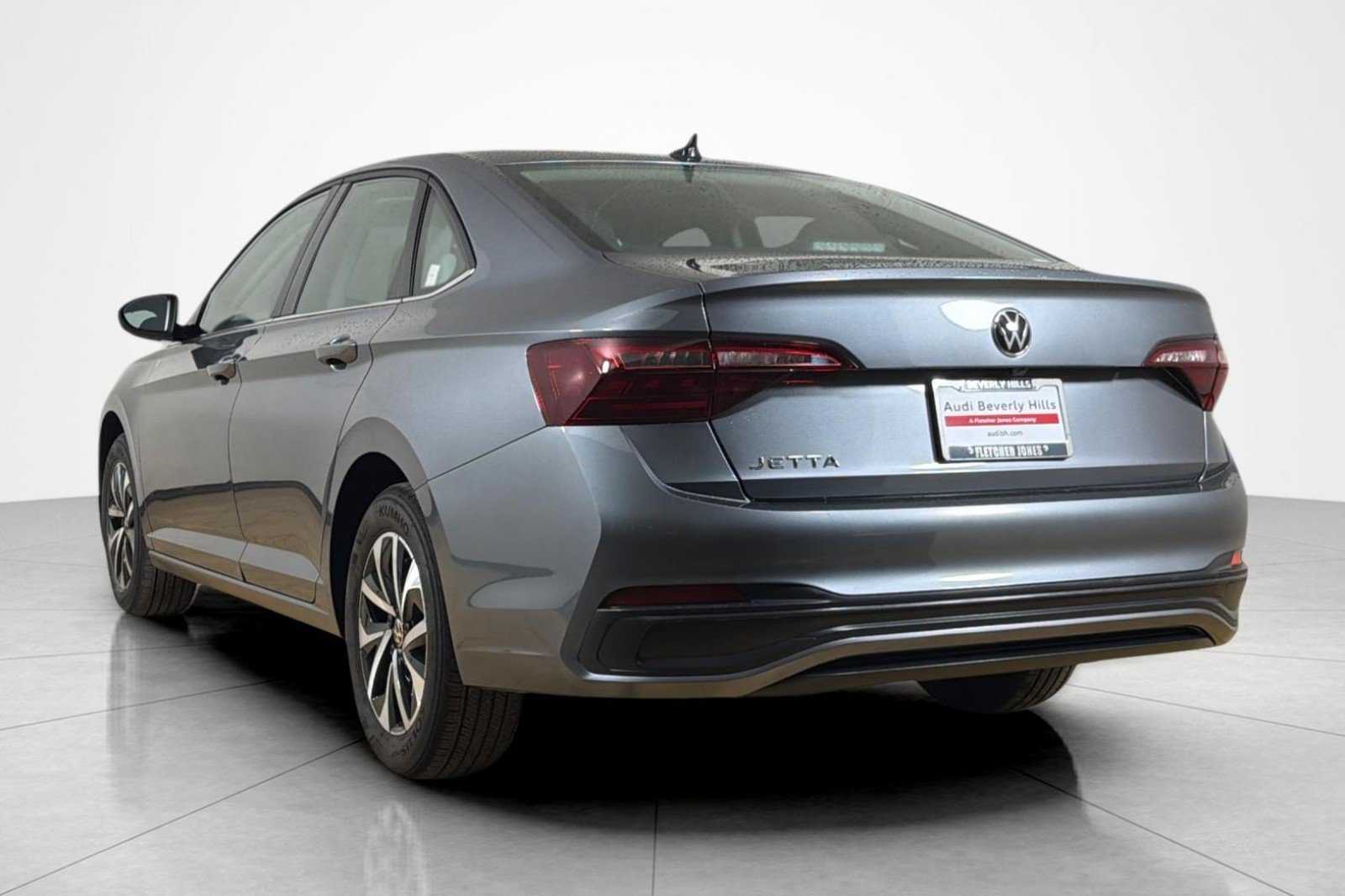 Used 2024 Volkswagen Jetta S FWD image 3