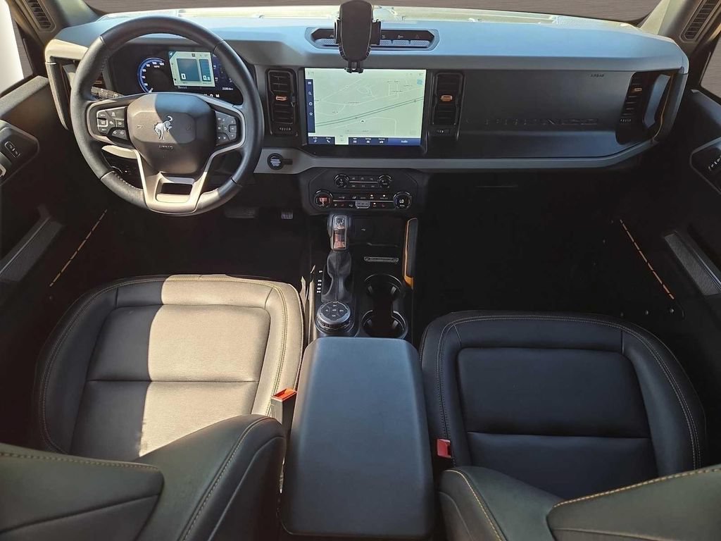 Used 2023 Ford Bronco Badlands AWD/4WD image 16