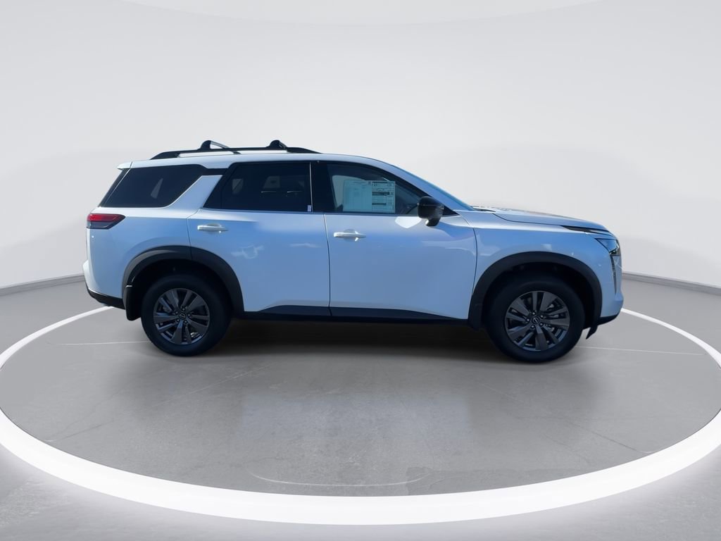 New 2026 Nissan Pathfinder SV image 9