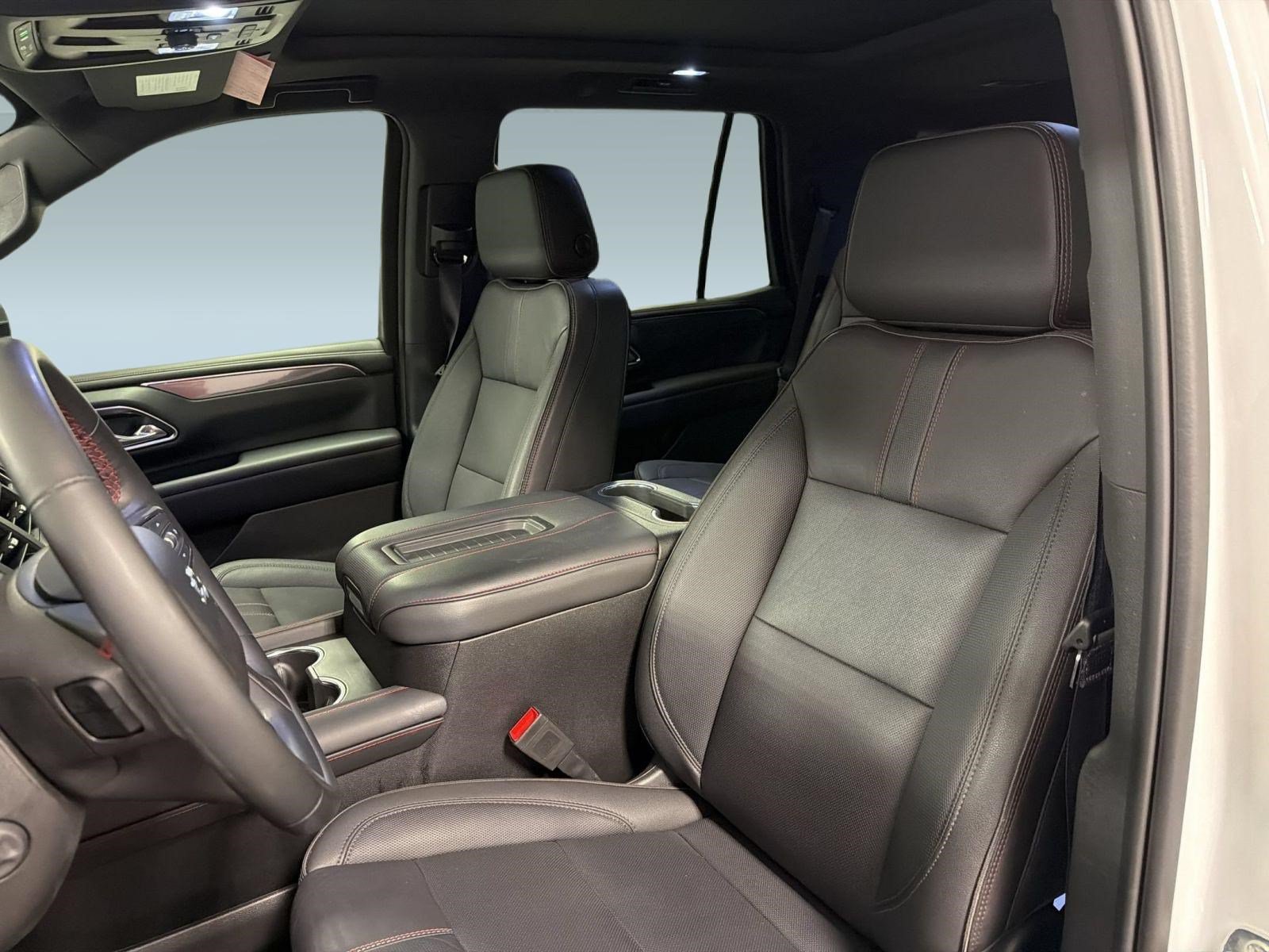 Used 2024 Chevrolet Tahoe RST w/ Luxury Package RWD image 22