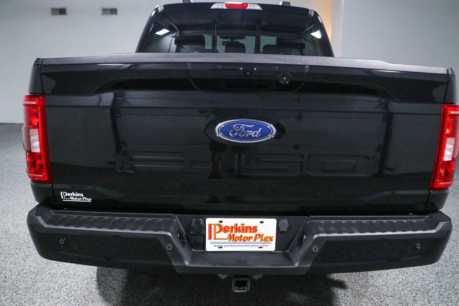 Used 2023 Ford F150 XLT w/ Equipment Group 302A High AWD/4WD image 9