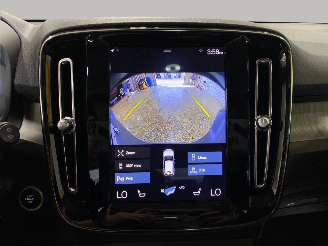 Used 2020 Volvo XC40 T5 Inscription AWD/4WD image 11