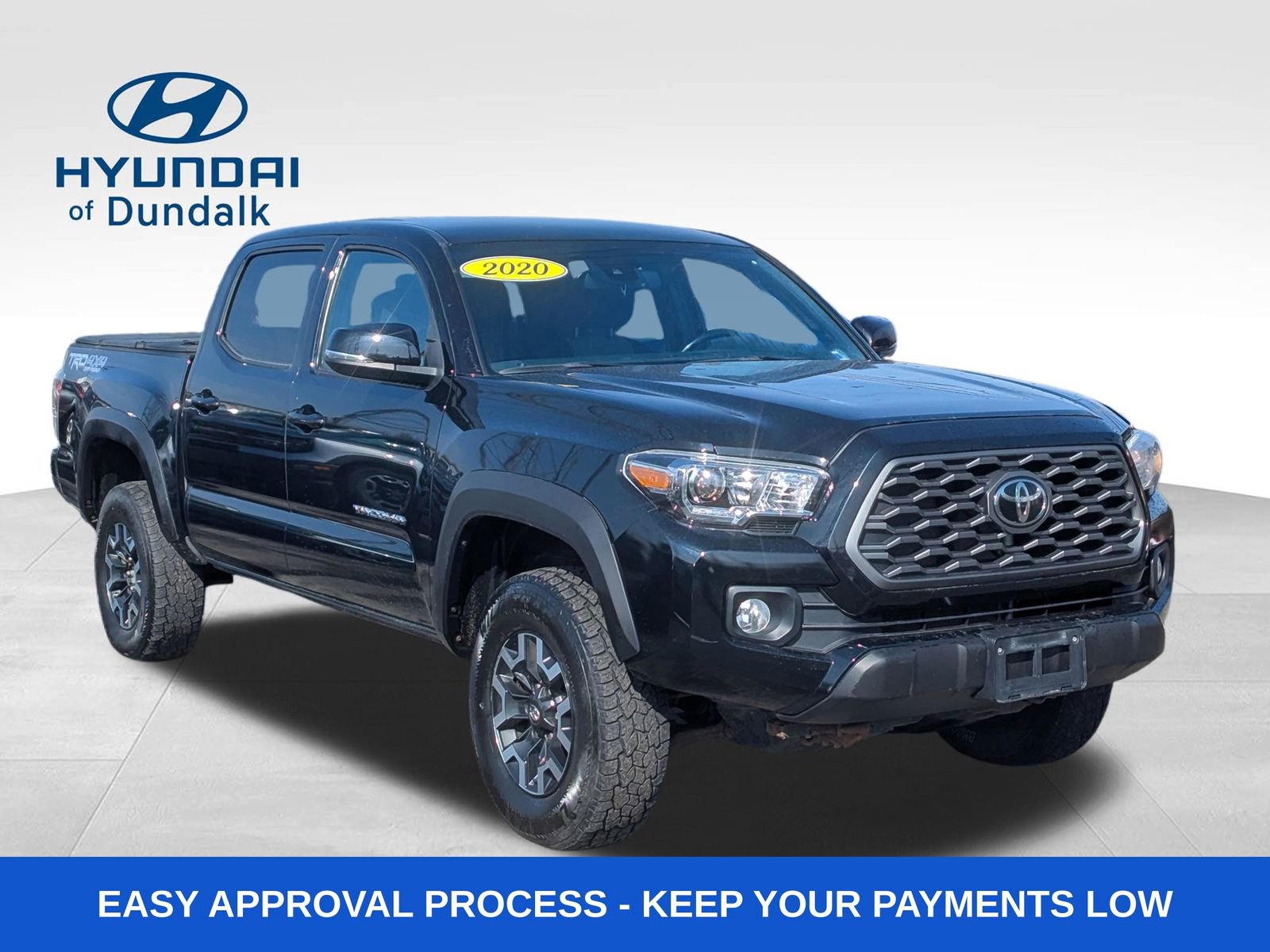 Used 2020 Toyota Tacoma TRD Off-Road w/ Technology Package image 11