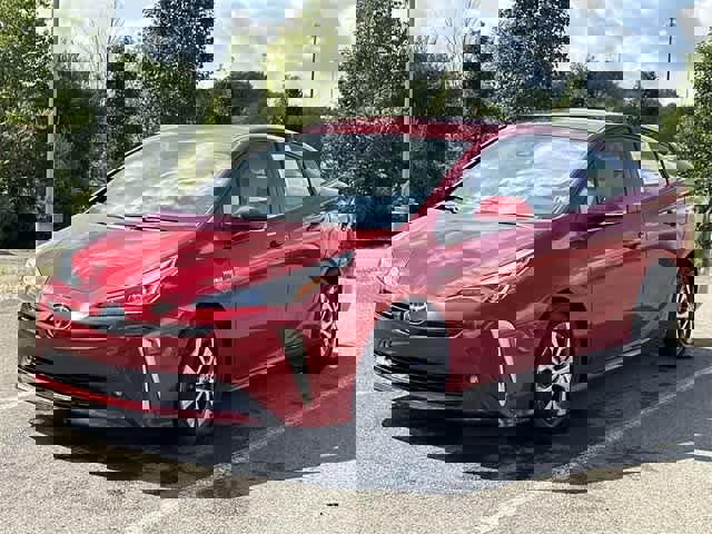 Used 2022 Toyota Prius XLE