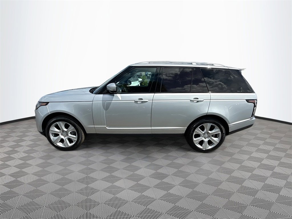Used 2019 Land Rover Range Rover Supercharged image 9