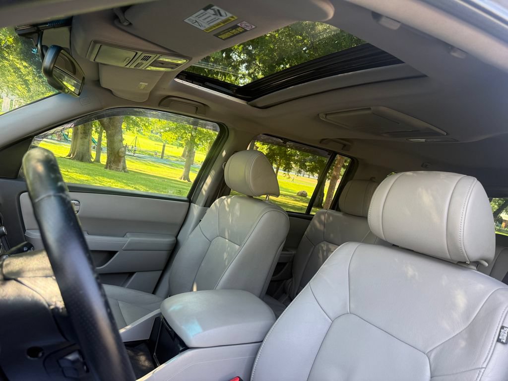 Used 2012 Honda Pilot Touring image 15