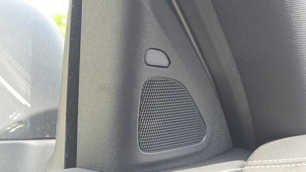 Certified 2025 INFINITI QX55 Luxe AWD/4WD image 11