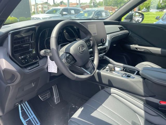 New 2026 Lexus TX 500h AWD image 13