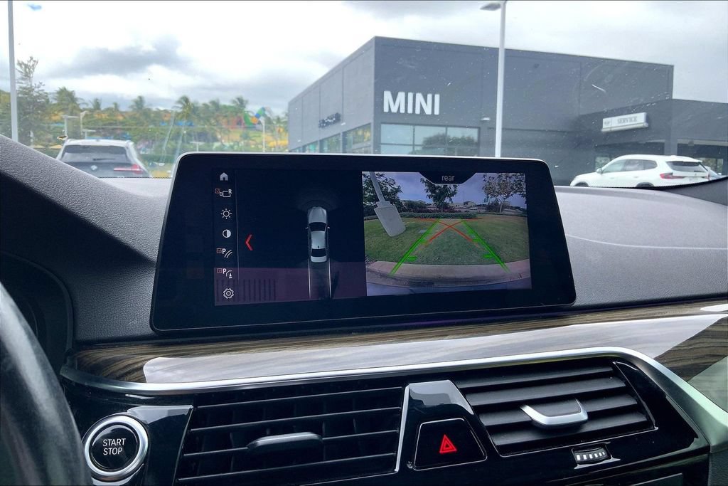 Used 2018 BMW 530e RWD image 17