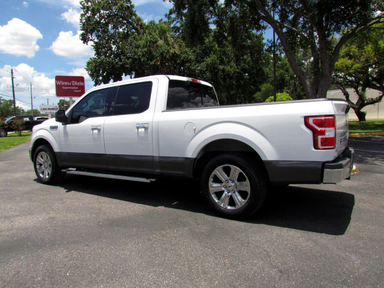 Used 2019 Ford F150 XLT w/ Equipment Group 302A Luxury image 6
