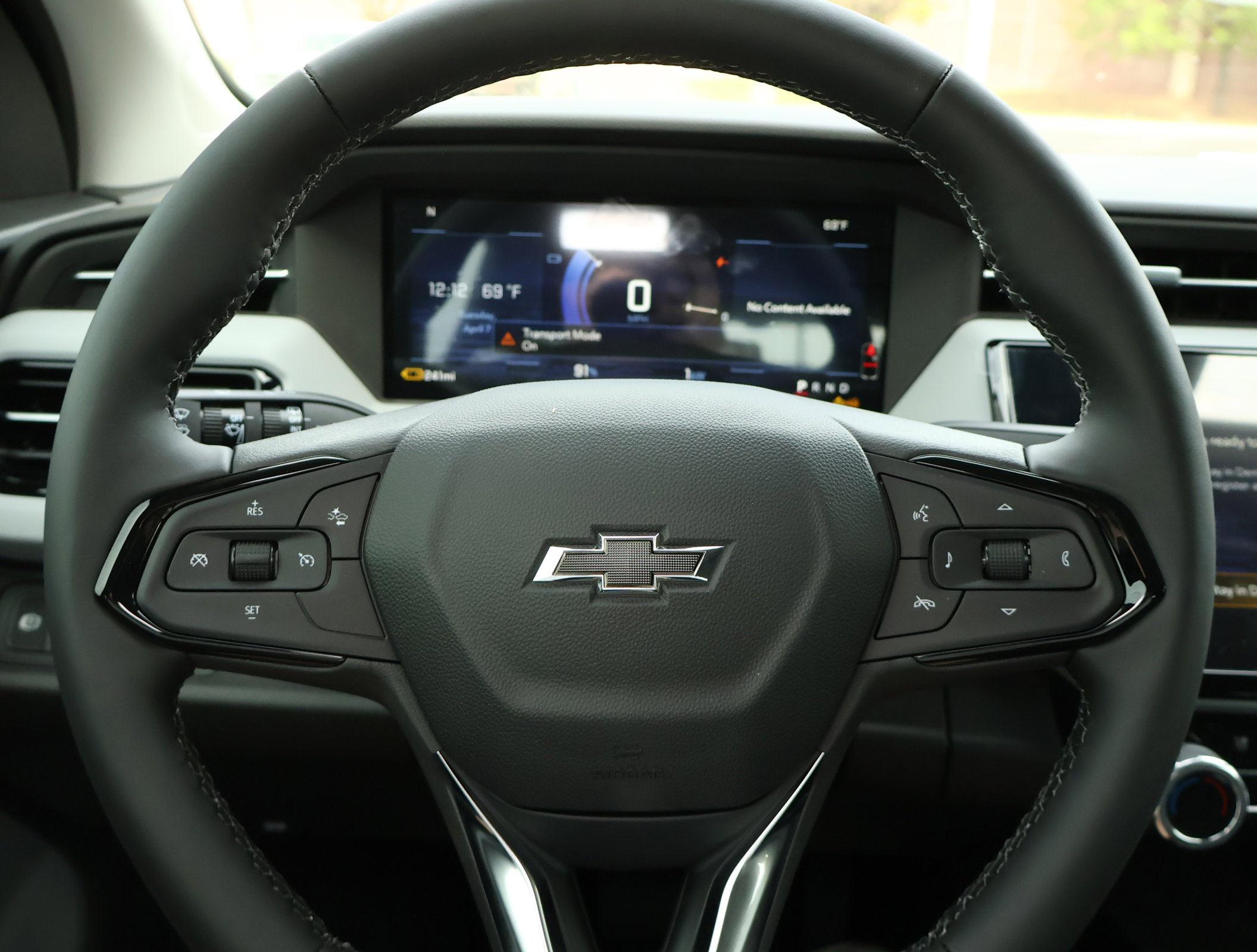 New 2027 Chevrolet Bolt RS w/ Technology Package FWD image 13