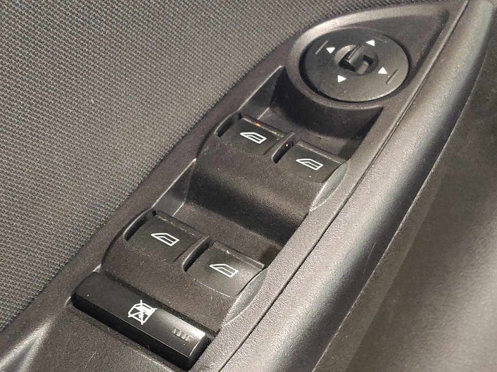 Used 2016 Ford Focus SE FWD image 27
