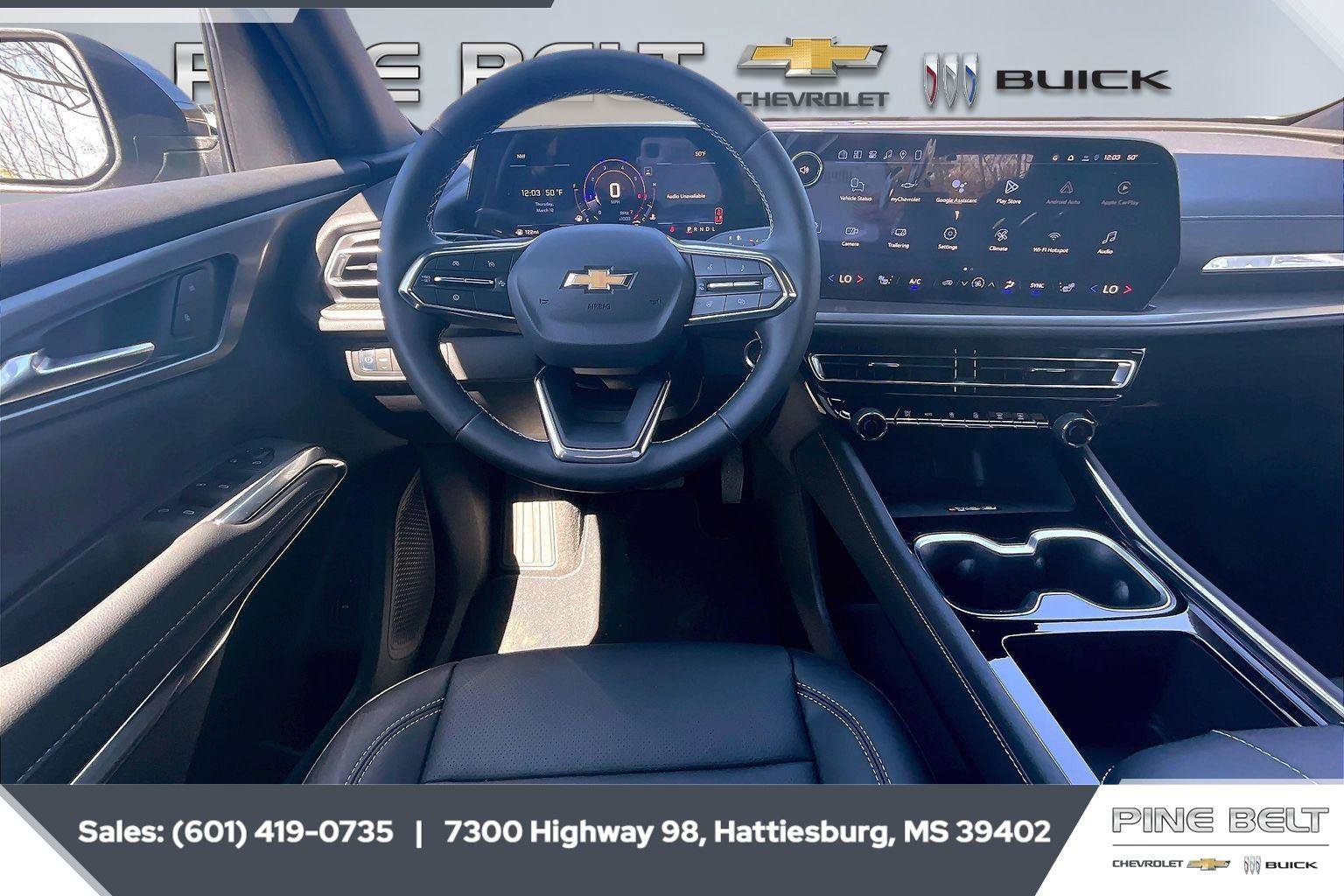 New 2026 Chevrolet Traverse LT w/ Sun and Wheel Package FWD image 5