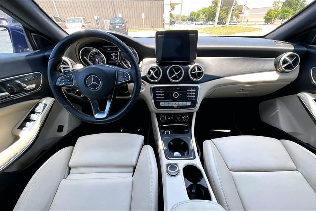 Used 2018 Mercedes-Benz CLA 250 image 7